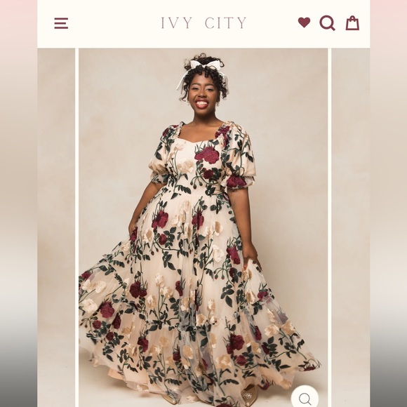 Amora Dress by Ivy City Co - Picture 3 of 17